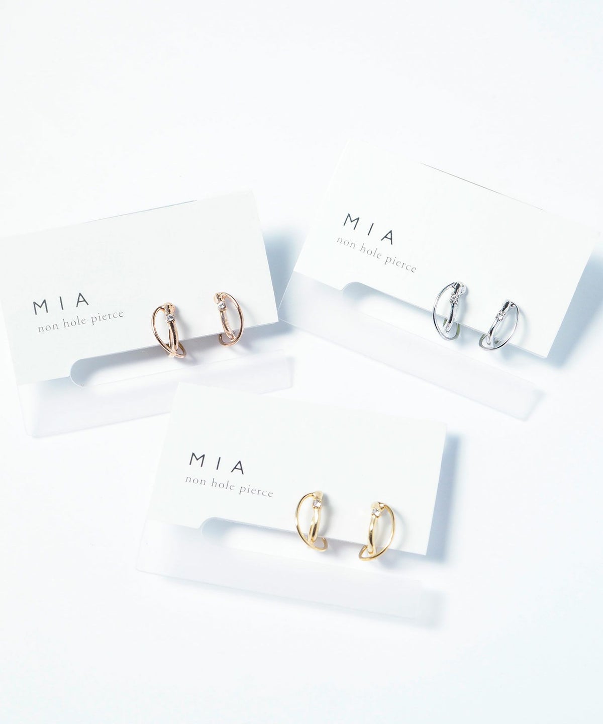 クロスフープノンホールイヤリング