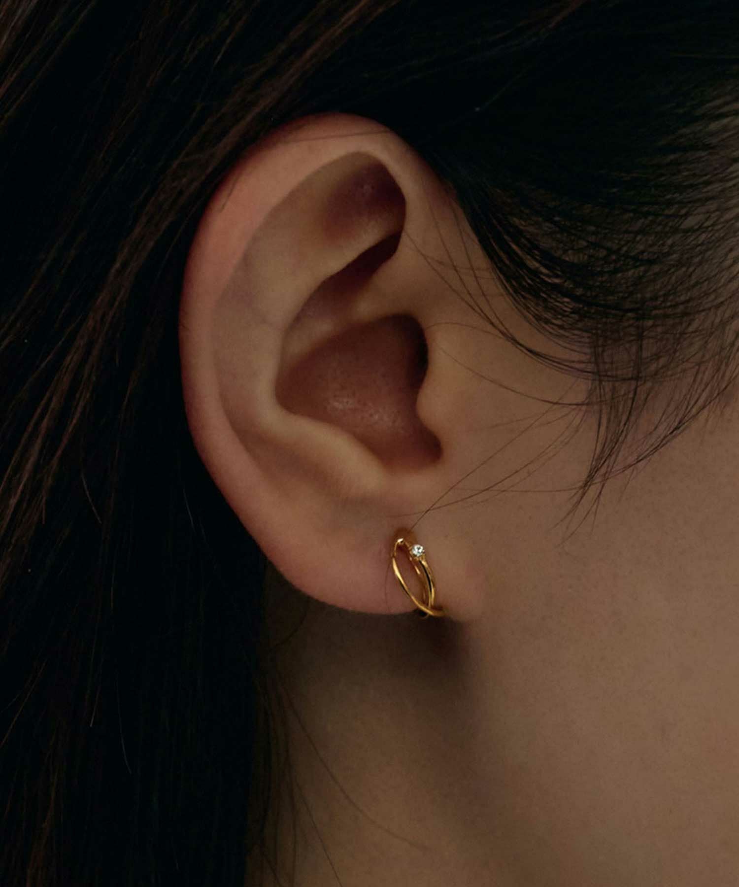 山崎紘菜さん着用】クロスフープノンホールイヤリング | 【公式】MUK