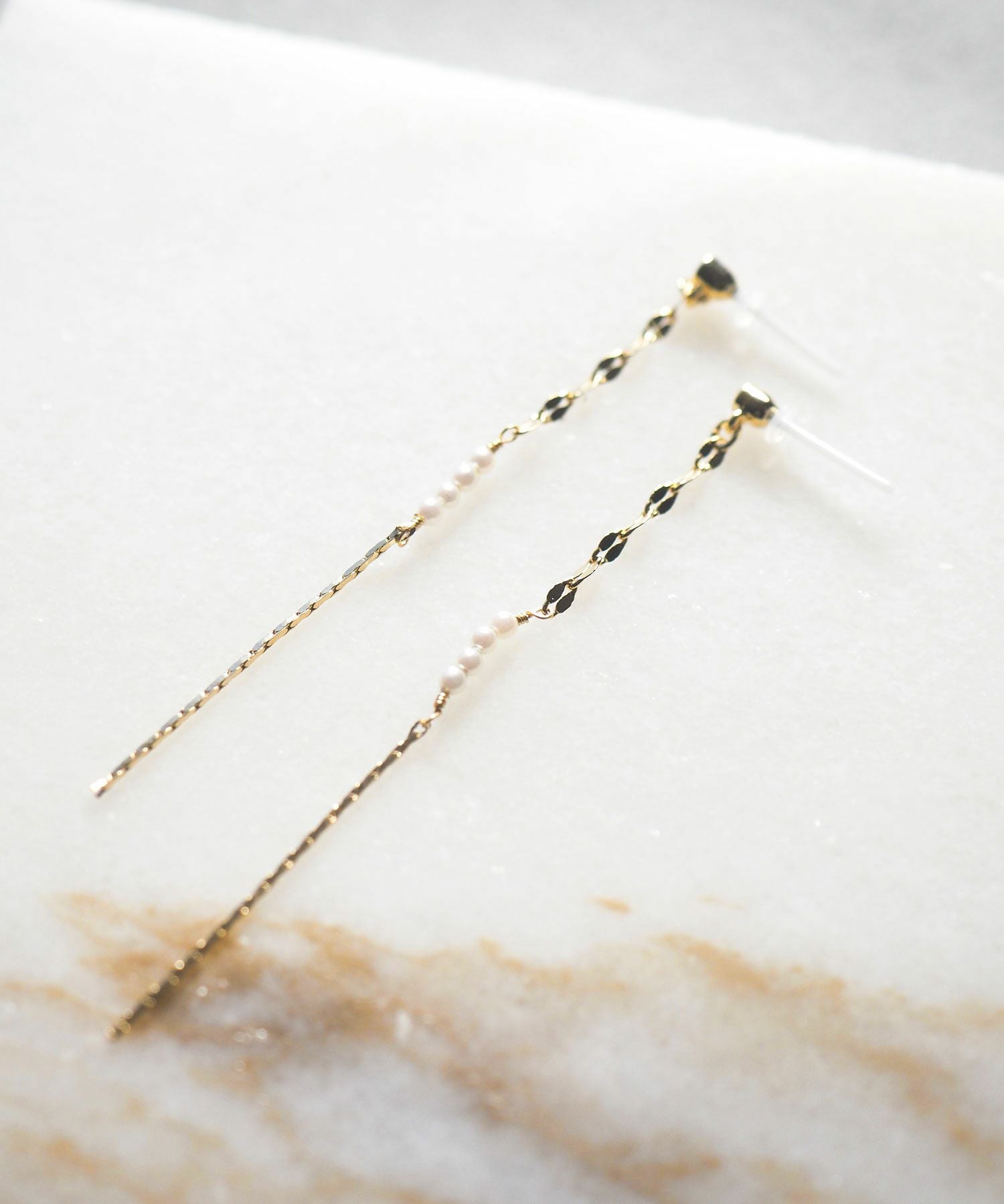 【web限定】ルミパール&チェーンセラミックポストピアス【Lumirise】