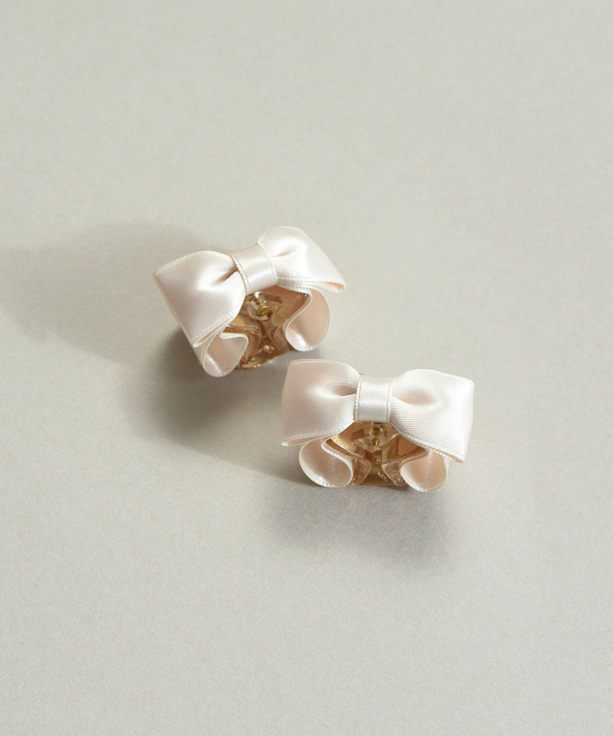 リボン2Pミニクリップ