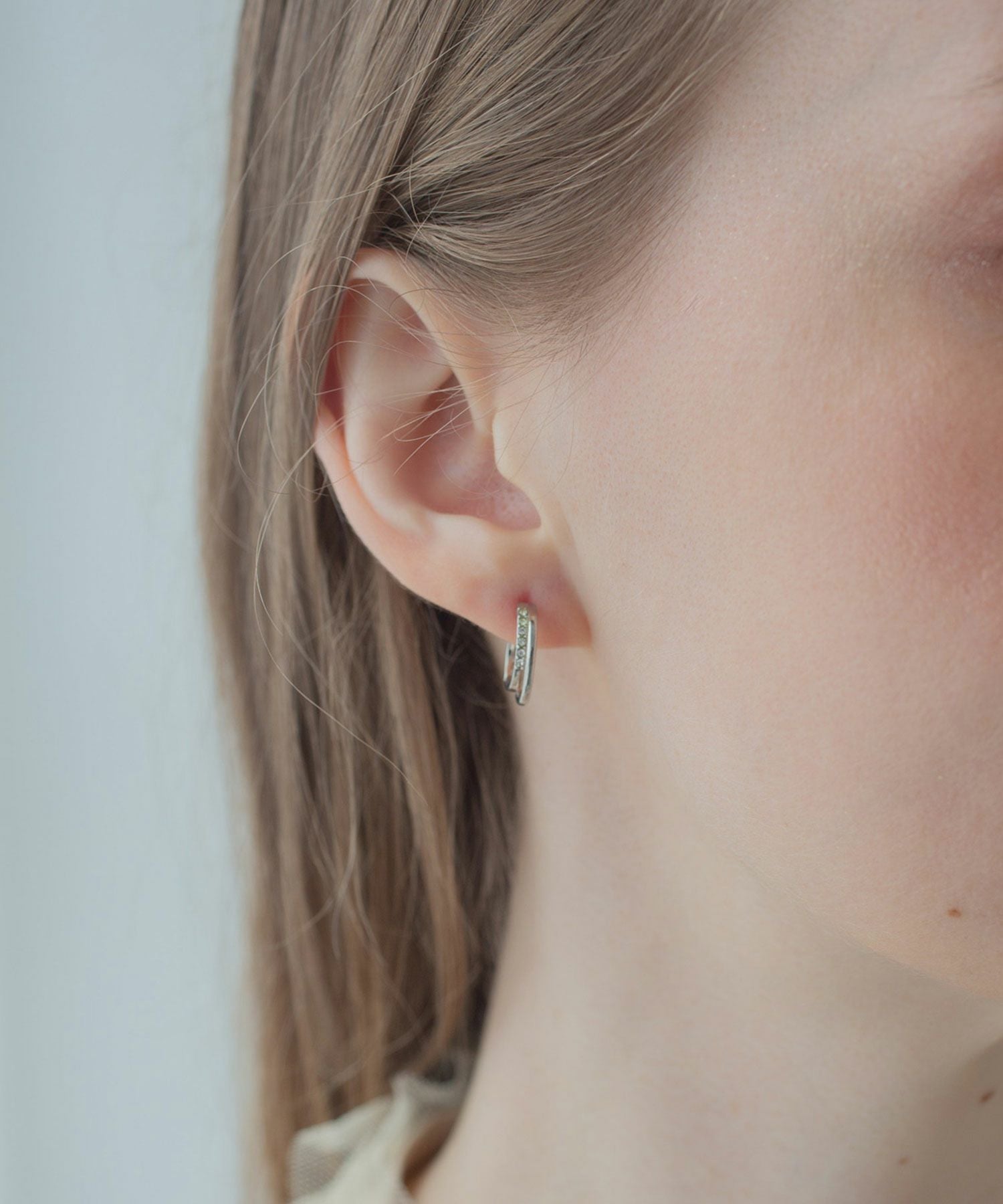 【web限定】ルミストーンフープ樹脂コーティングスムースピアス【Lumirise】