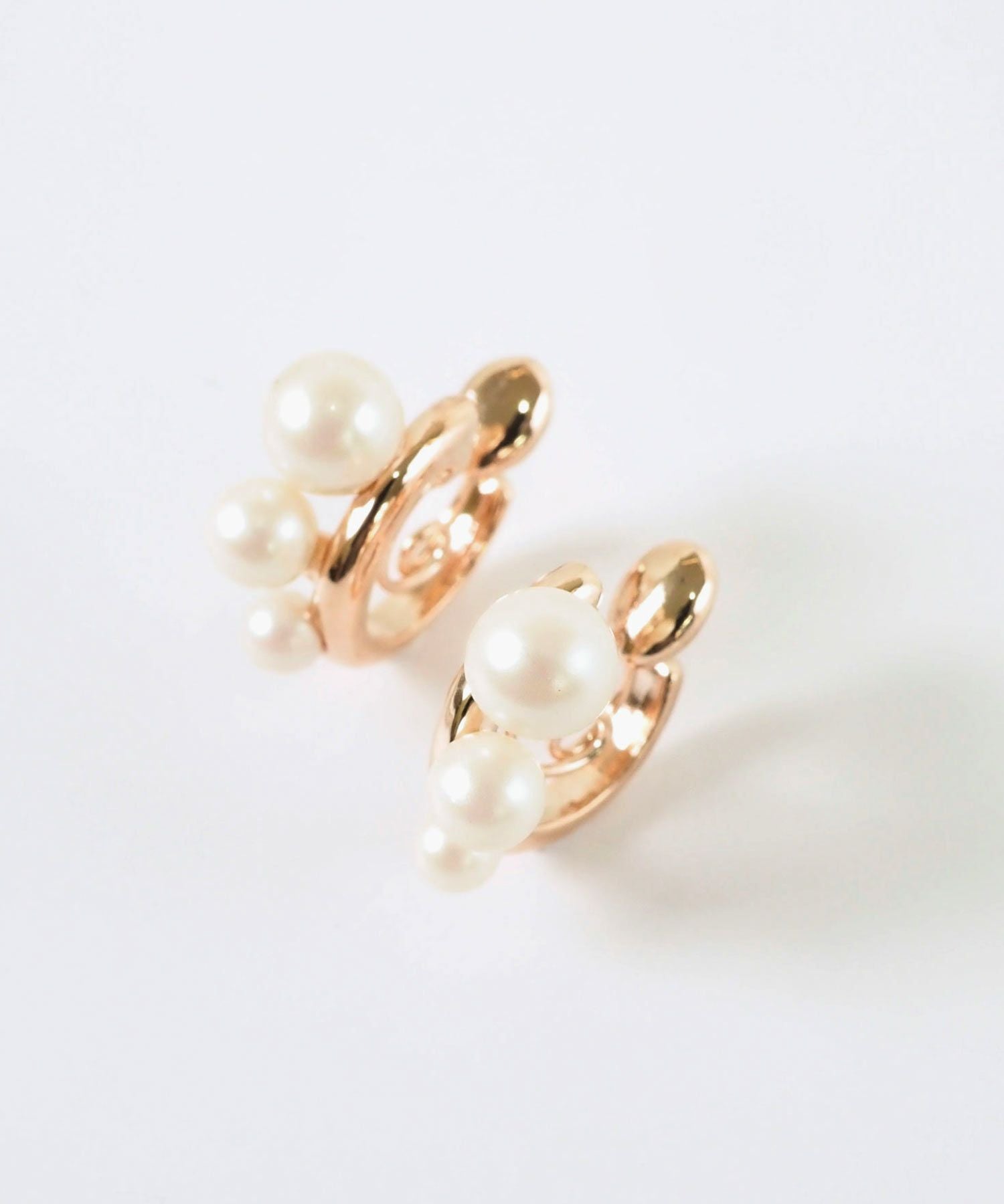 【web限定】ルミニュアンスパールループフィットイヤリング【Lumirise】