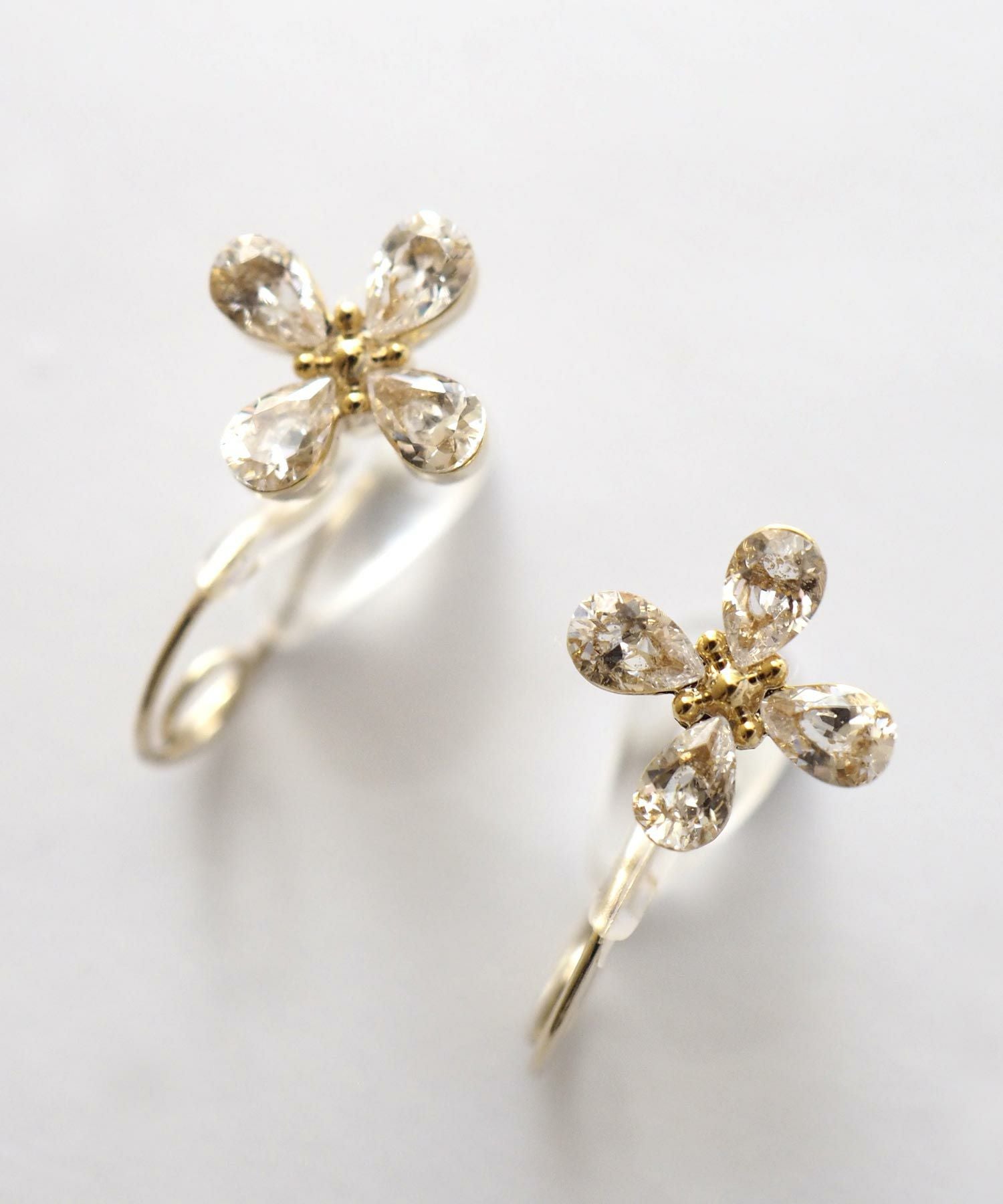 【web限定】ルミフラワージルコニアクリスタルループフィットイヤリング【Lumirise】