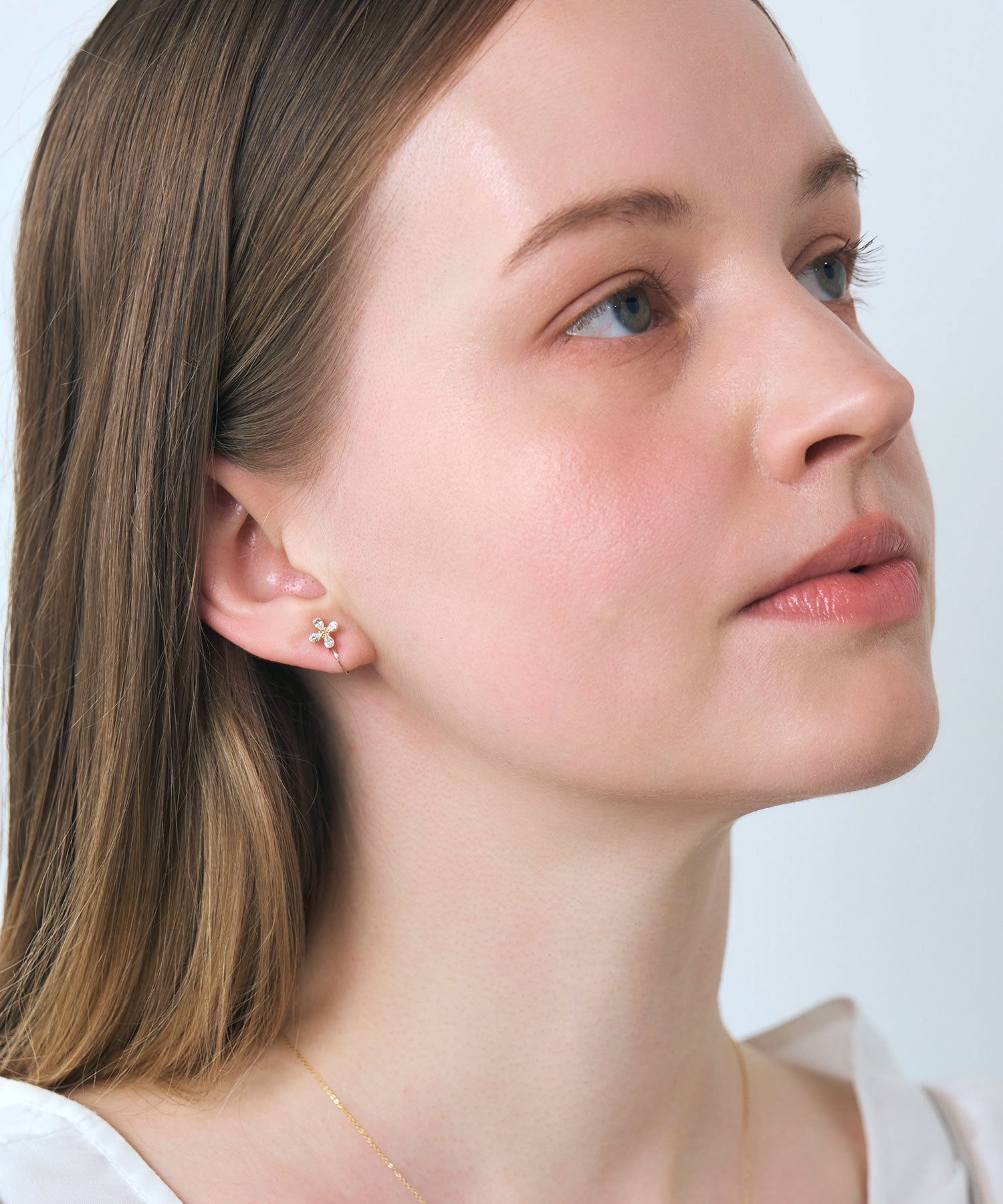 【web限定】ルミフラワージルコニアクリスタルループフィットイヤリング【Lumirise】