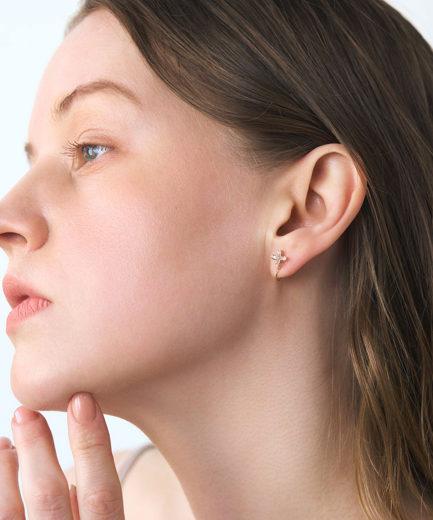 【web限定】ルミフラワージルコニアクリスタルループフィットイヤリング【Lumirise】