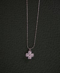 キュービックフラワーネックレス【Dahlia】