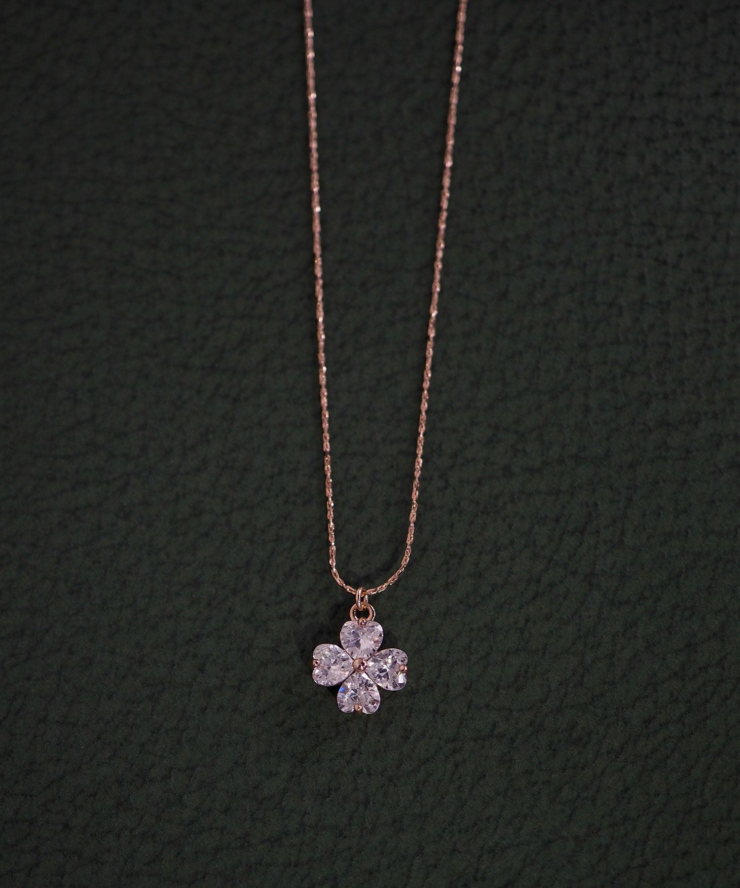 ジルコニアクローバーネックレス【Dahlia】 | 【公式】MUK ONLINE SHOP