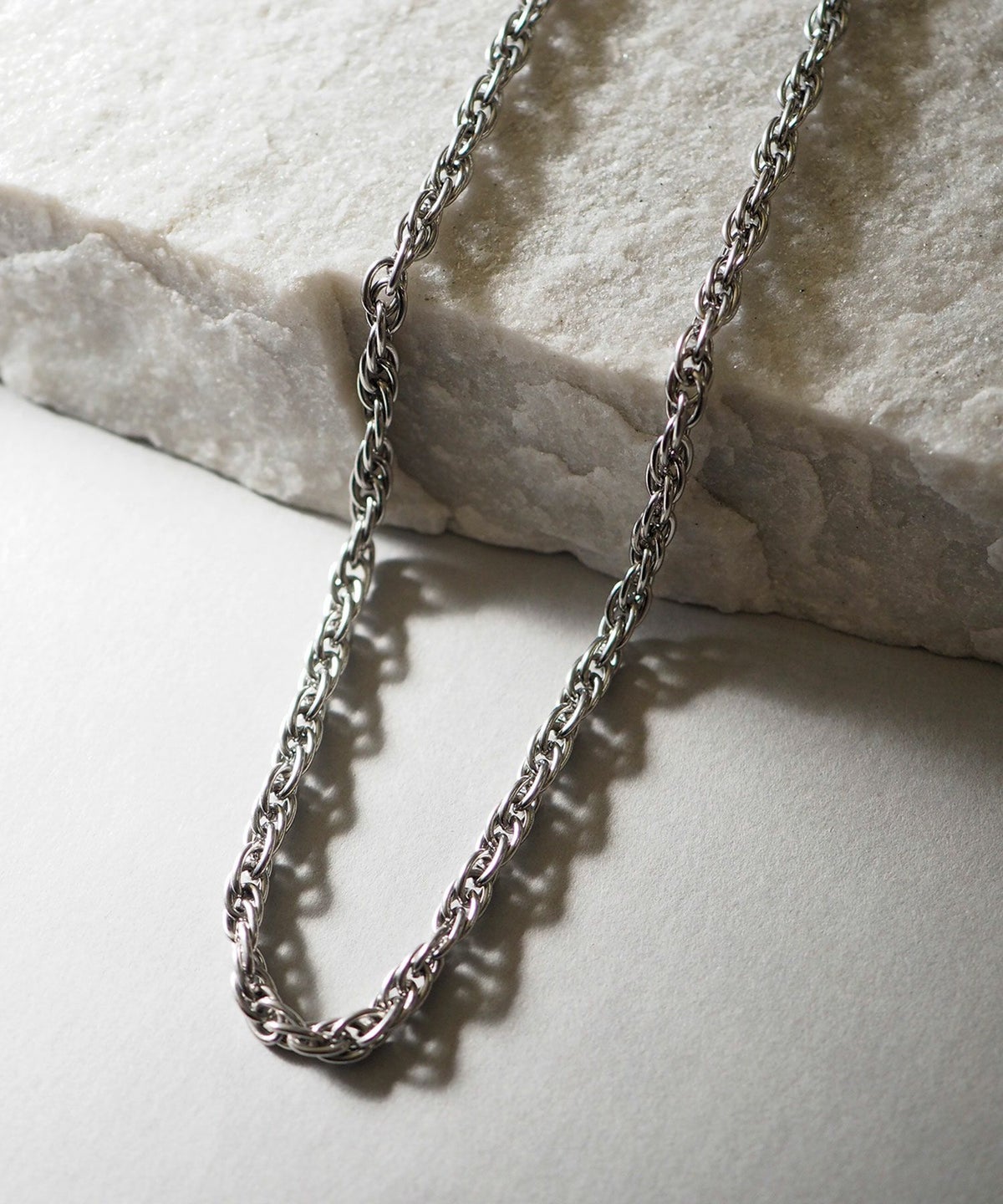 ツイストチェーンステンレスネックレス