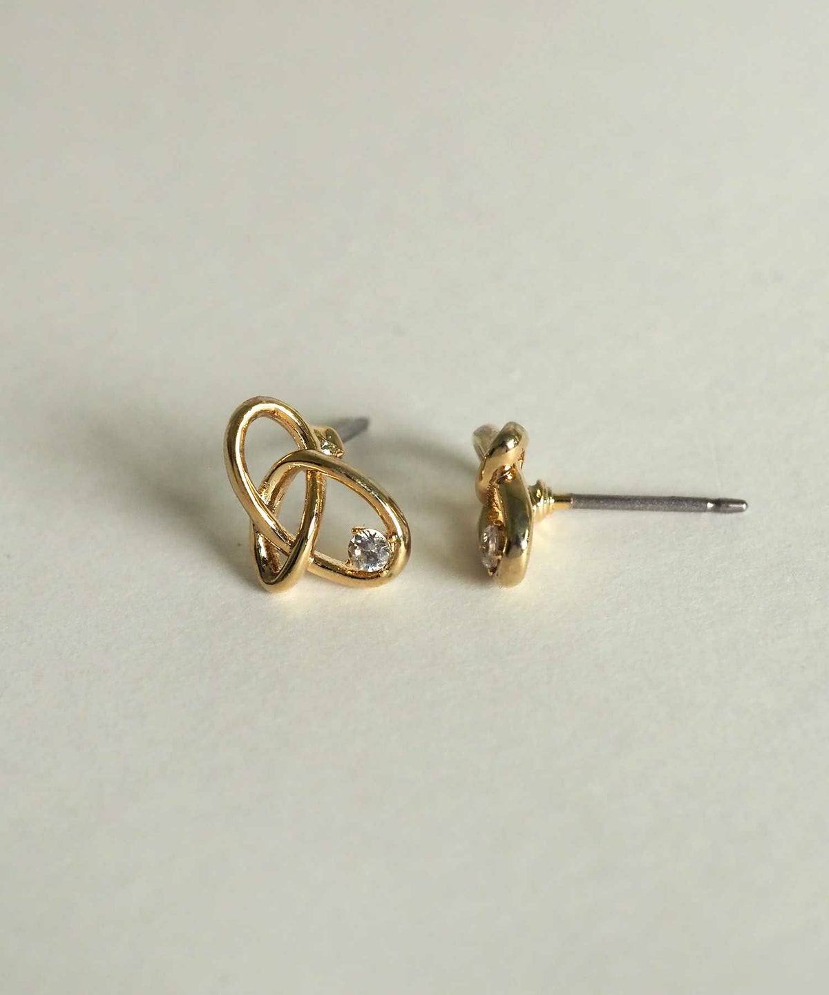 ピアネータチタンポストピアス【MUK petite charme】