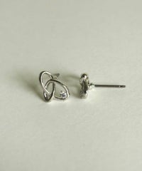 ピアネータピアス