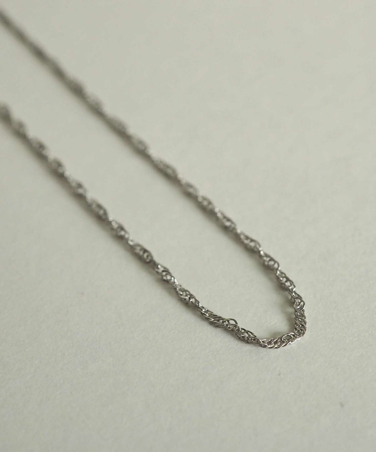 スクリューチェーンネックレス【MUK petite charme】