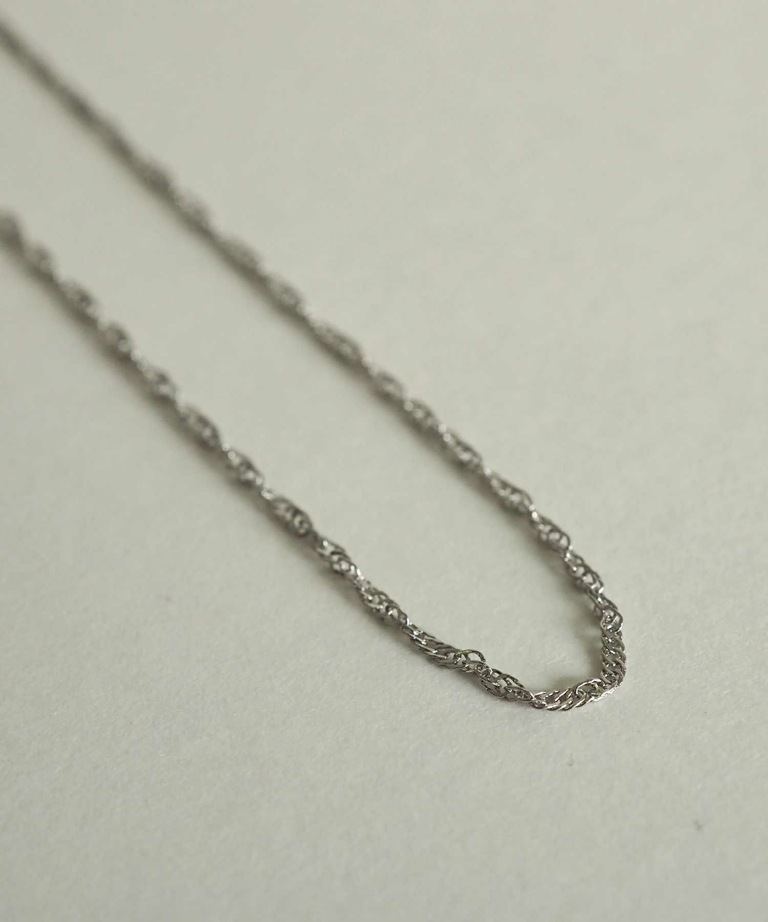 スクリューチェーンネックレス【MUK petite charme】