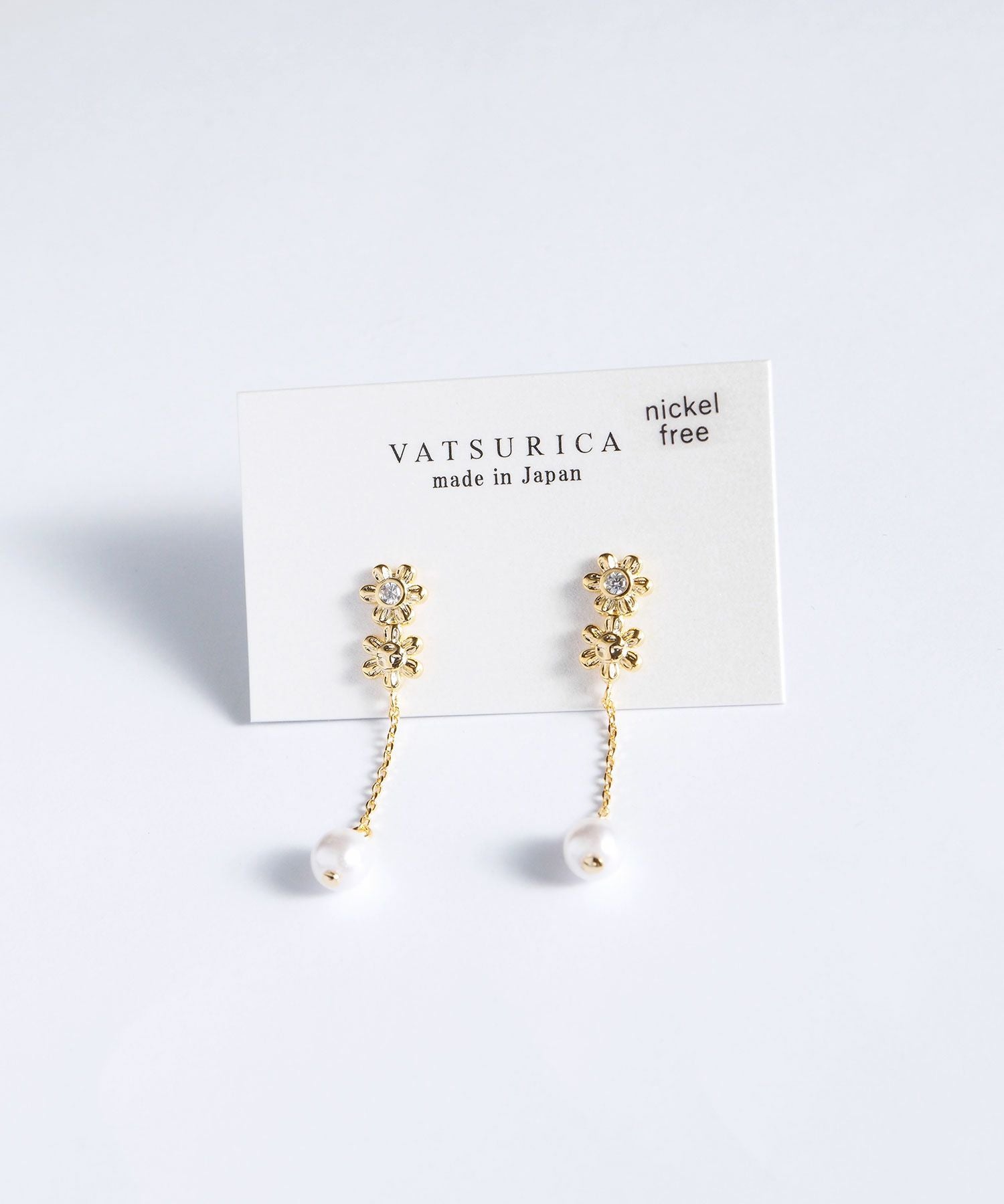 フラワーチェーンチタンポストピアス