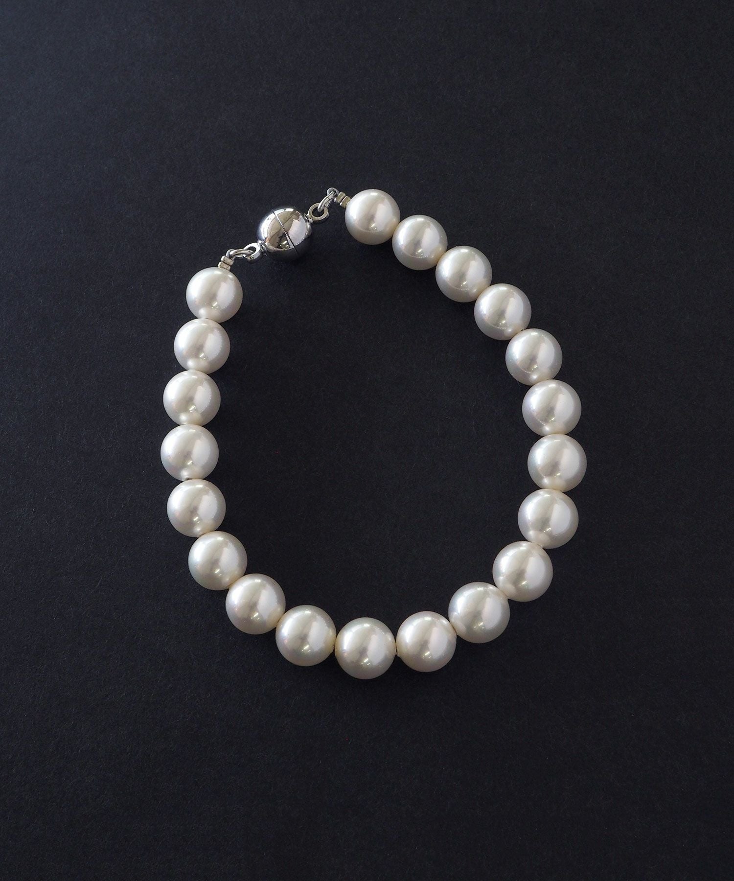 磨き貝パールブレスレット(8mm/17cm)【JUNO PREMIUM】 | 【公式】MUK 磨き貝パールブレスレット(8mm/17cm)【JUNO PREMIUM】 | 【公式】MUK