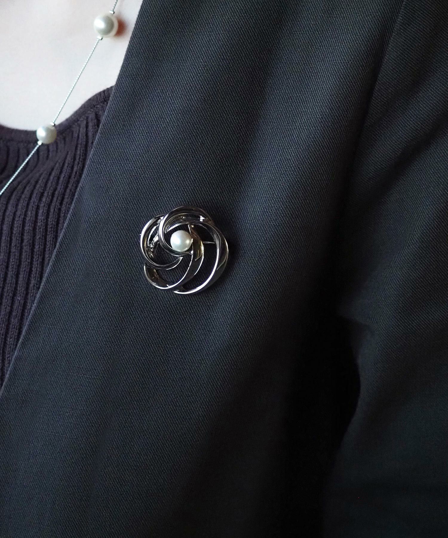 磨き貝パール花ブローチ【JUNO PREMIUM】