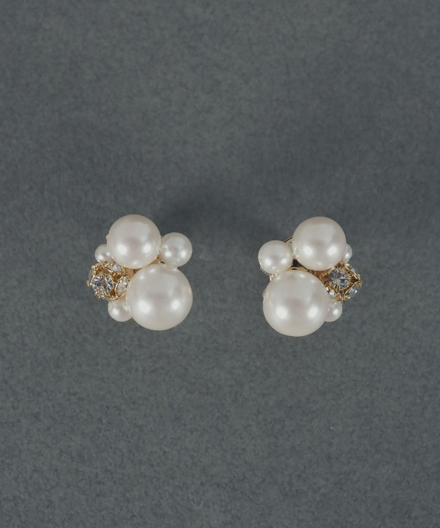 ボールストーンピアス【MUK voyalibre】