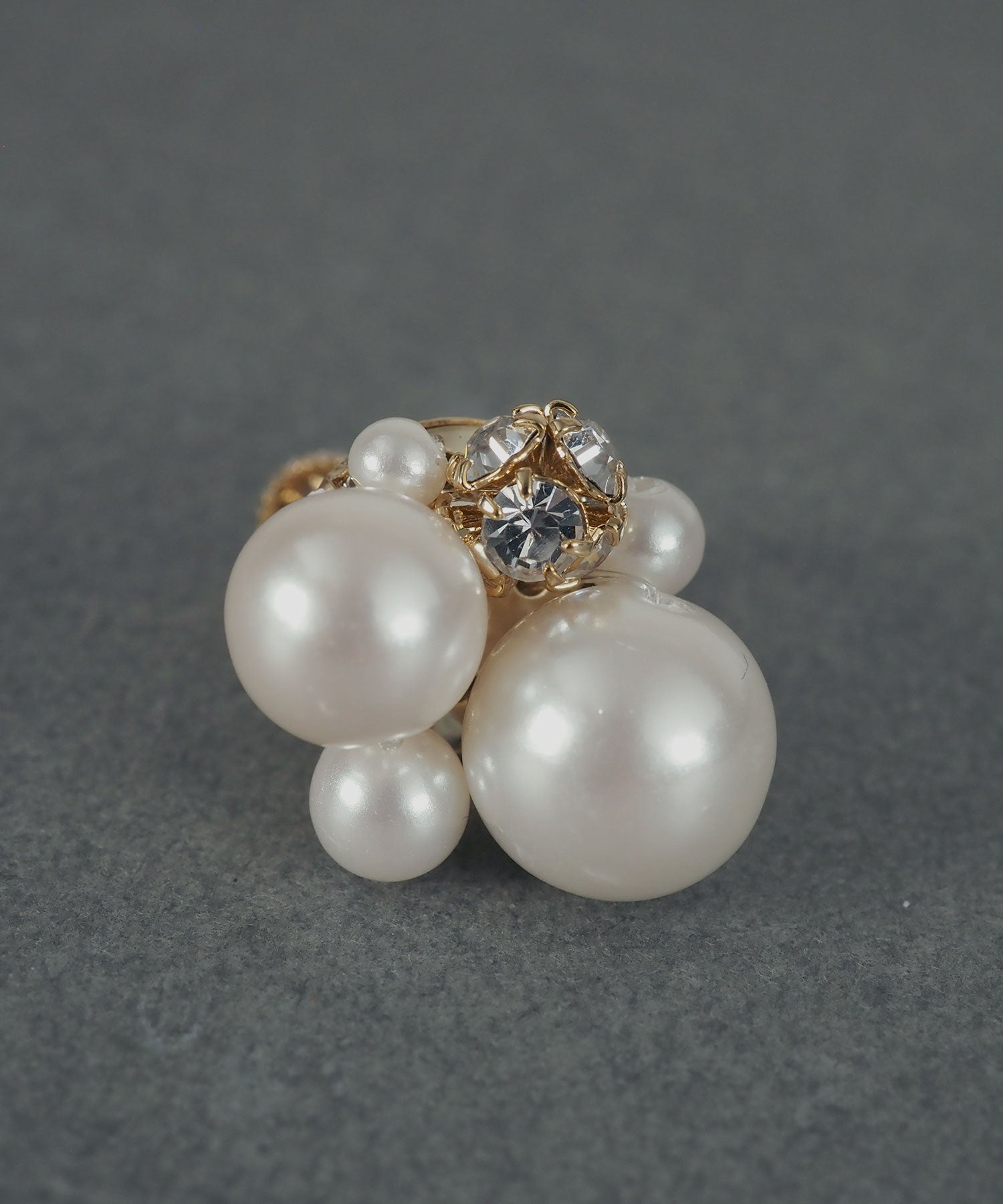 ボールストーンイヤリング【MUK voyalibre】