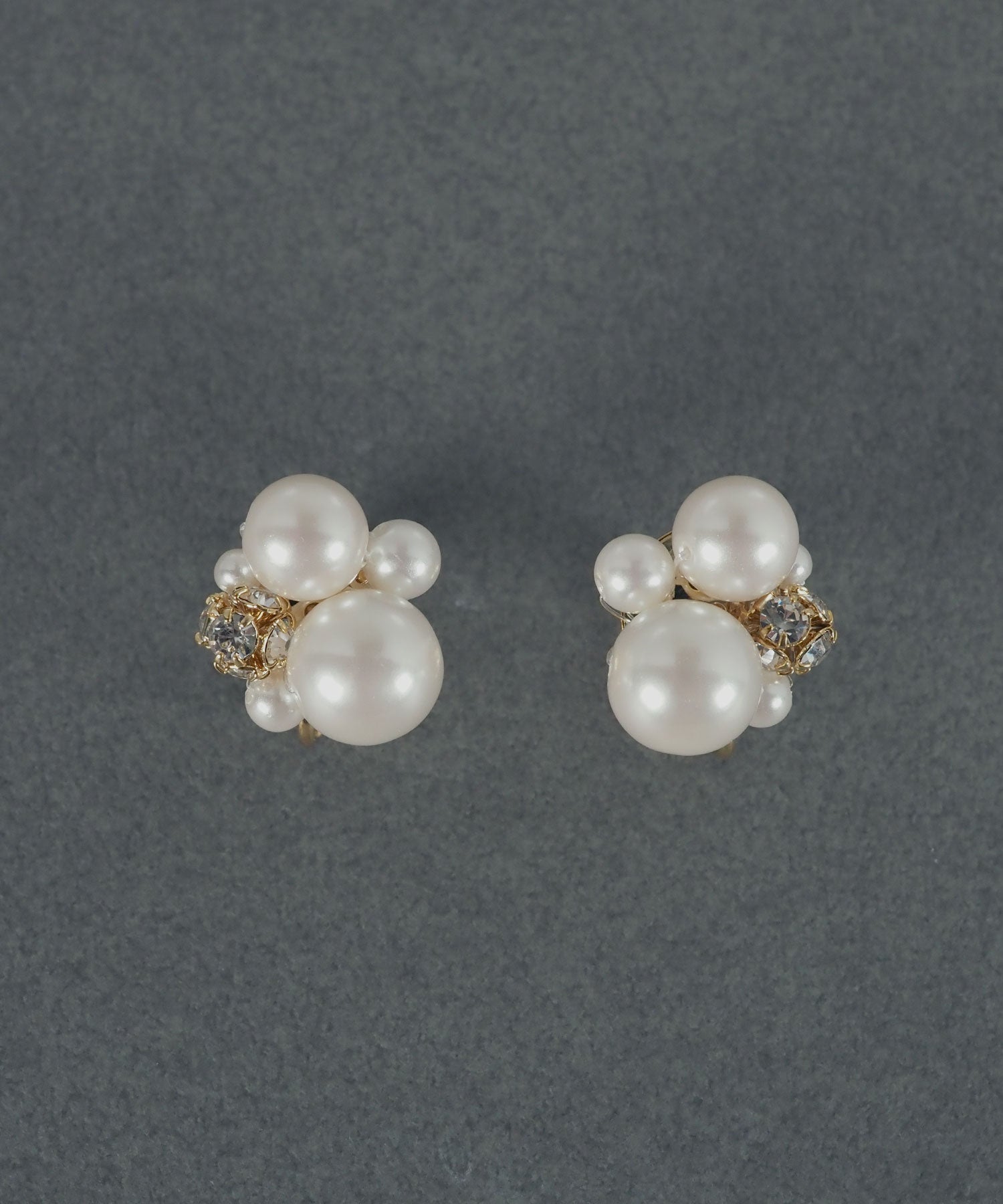 ボールストーンイヤリング【MUK voyalibre】