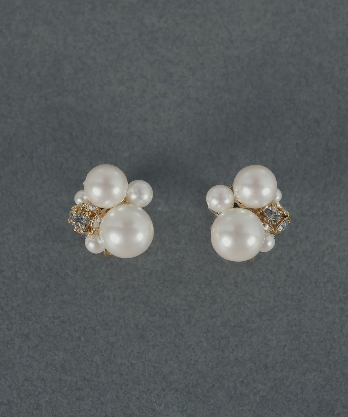 ボールストーンイヤリング【MUK voyalibre】