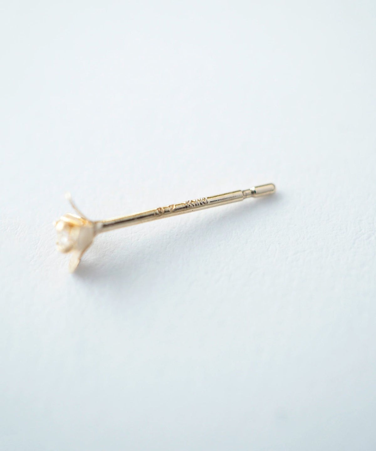 【web限定】[K10]プチフロラダイヤモンドピアス