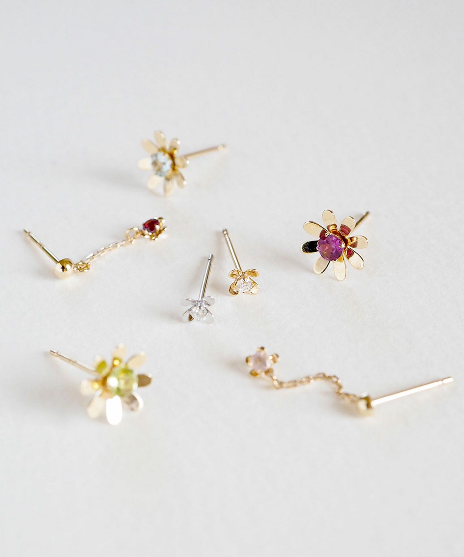 web限定】[K10]YGプチフロラダイヤモンドピアス | 【公式】MUK ONLINE