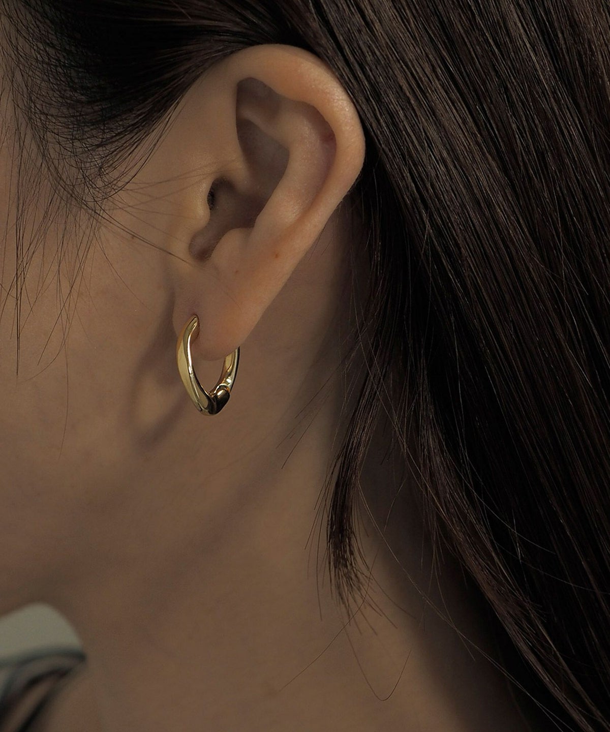 ツイストサージカルステンレスポストピアス