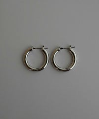 SleekアークシェイプフープピアスM