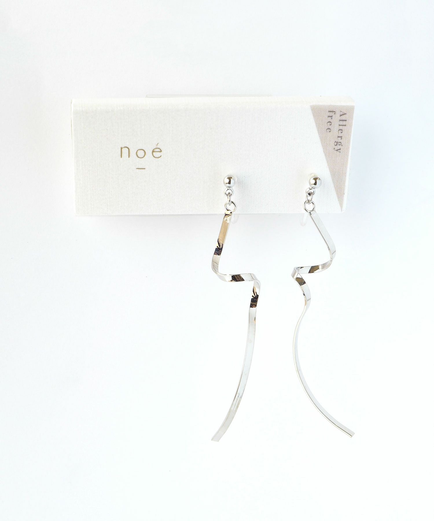 ツイストフォールスプリングクリアイヤリング