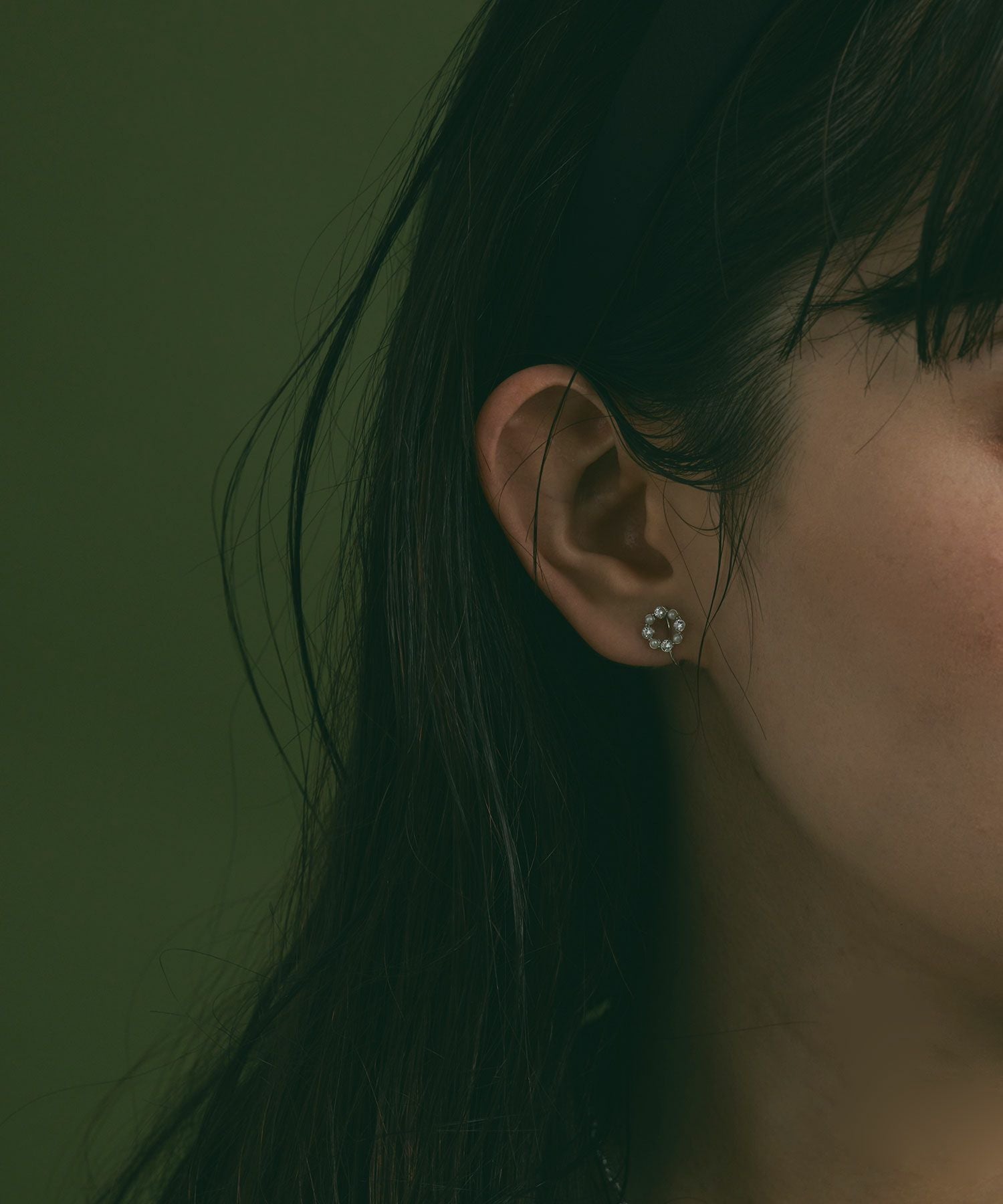 【web限定】ルミビジューリングループフィットイヤリング【Lumirise】