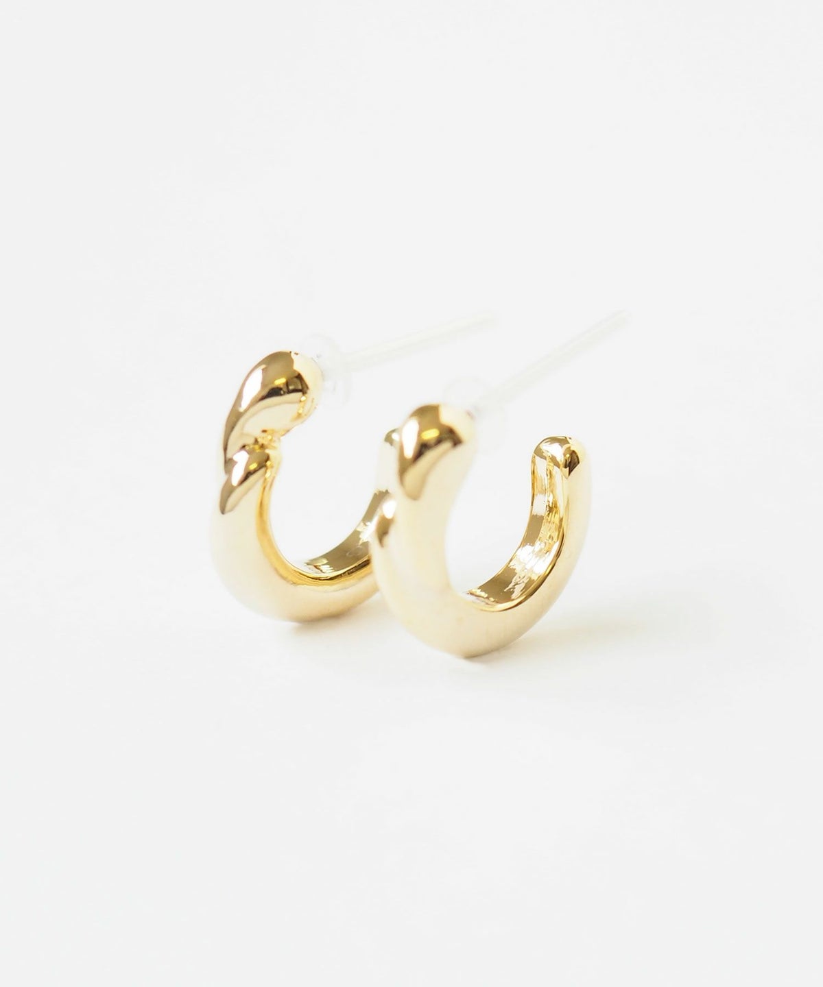 【web限定】ルミグロスフープセラミックポストピアス【Lumirise】