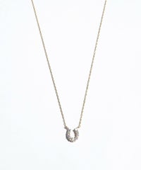 [K10]タイニーホースシューパヴェダイヤモンドプチペンダント【cucia】