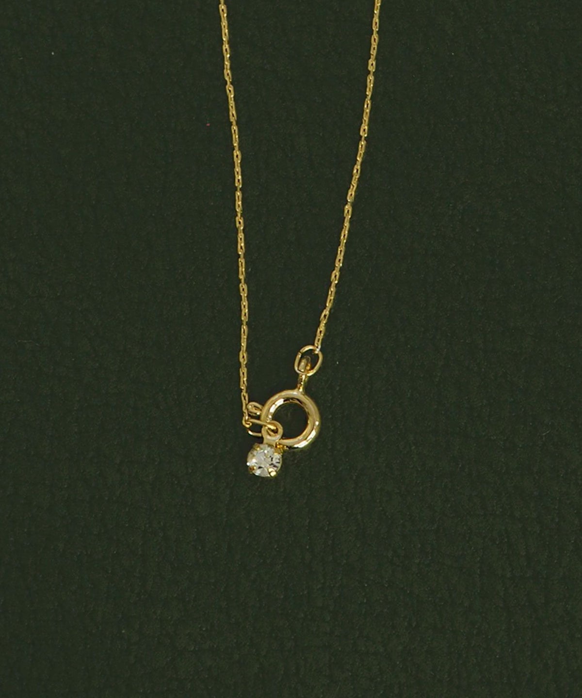 キュービックリボンネックレス