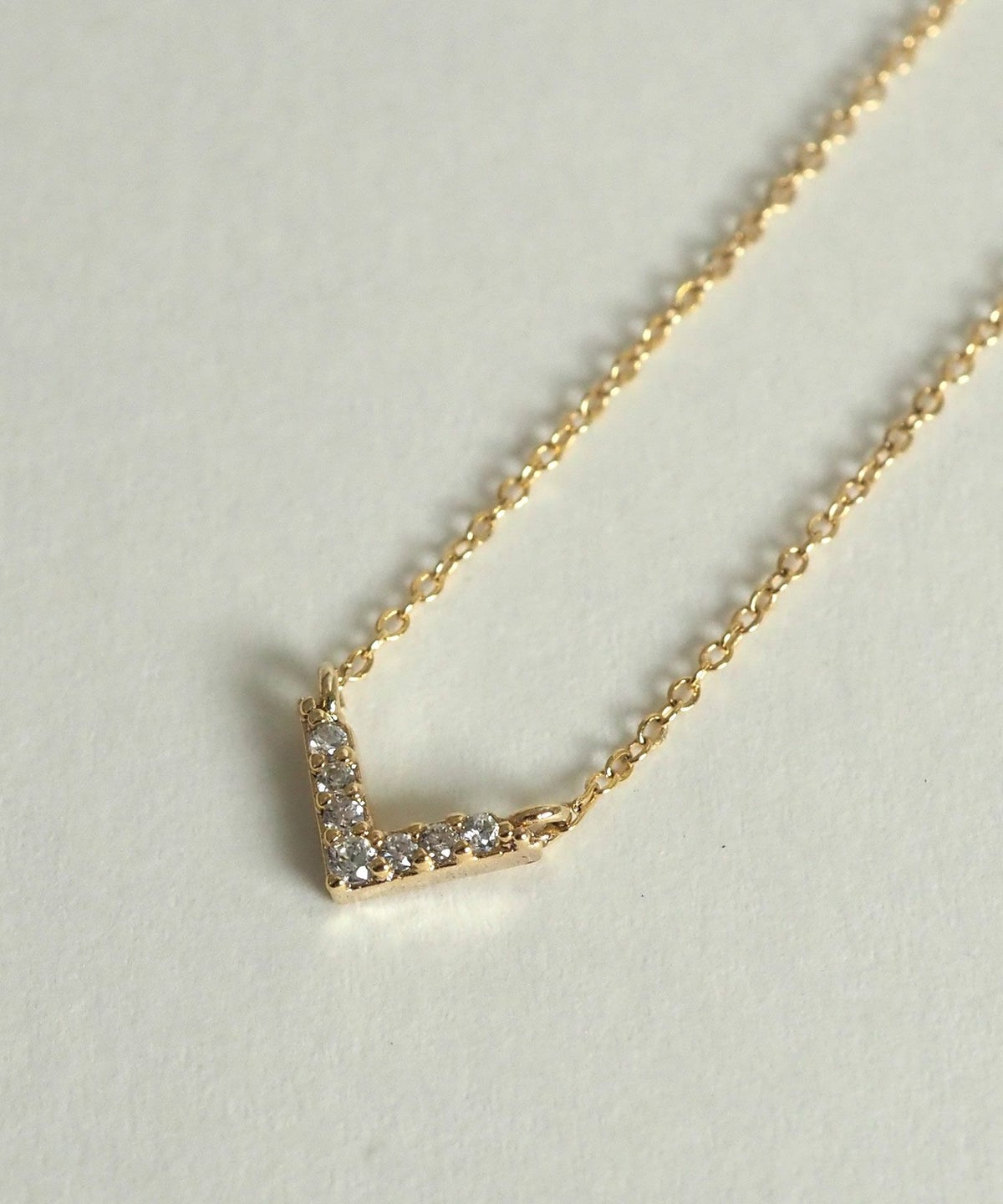 パヴェVプチペンダント【MUK petite charme】