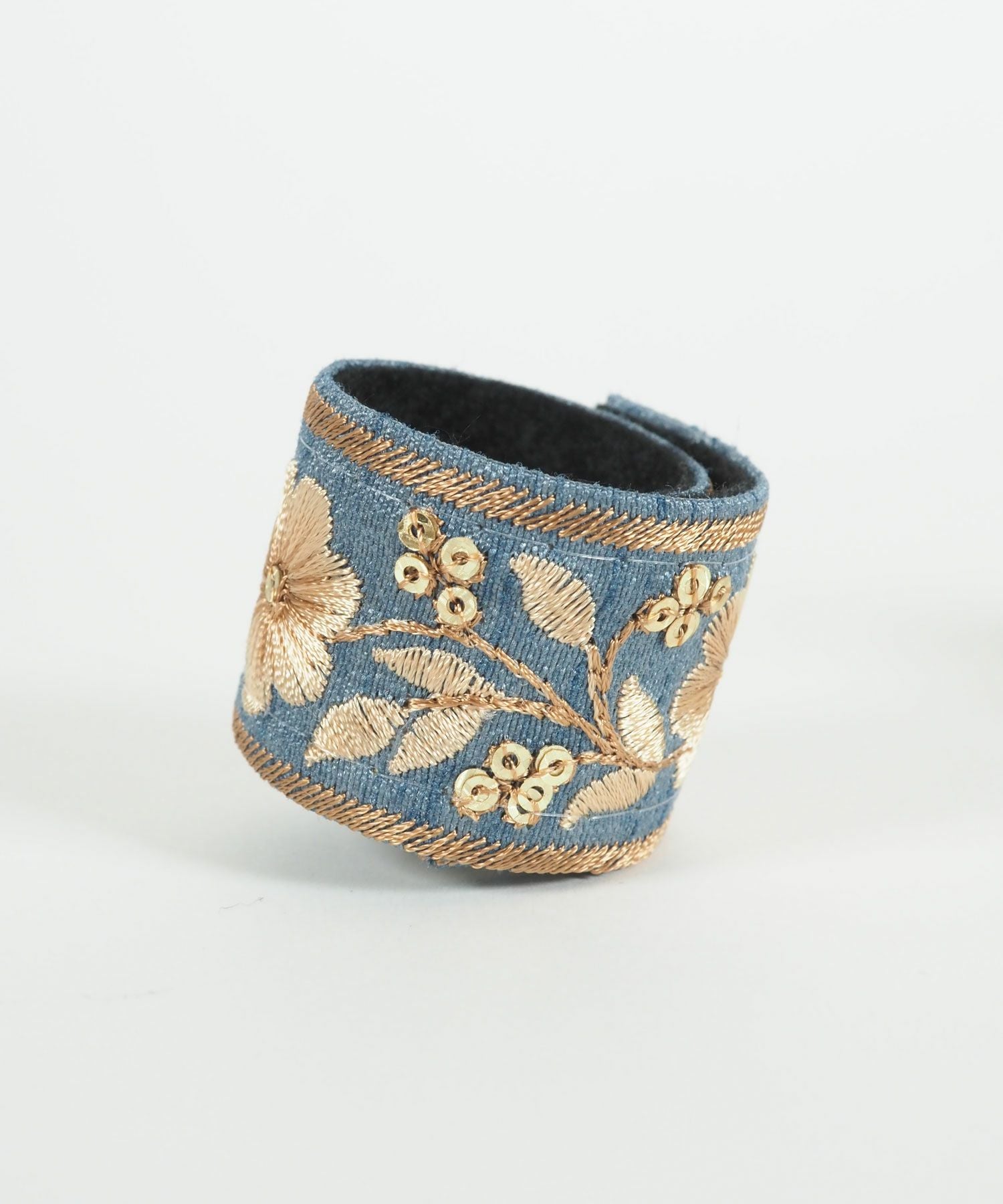 くるっとまきつくインド刺フック付きシュフィー