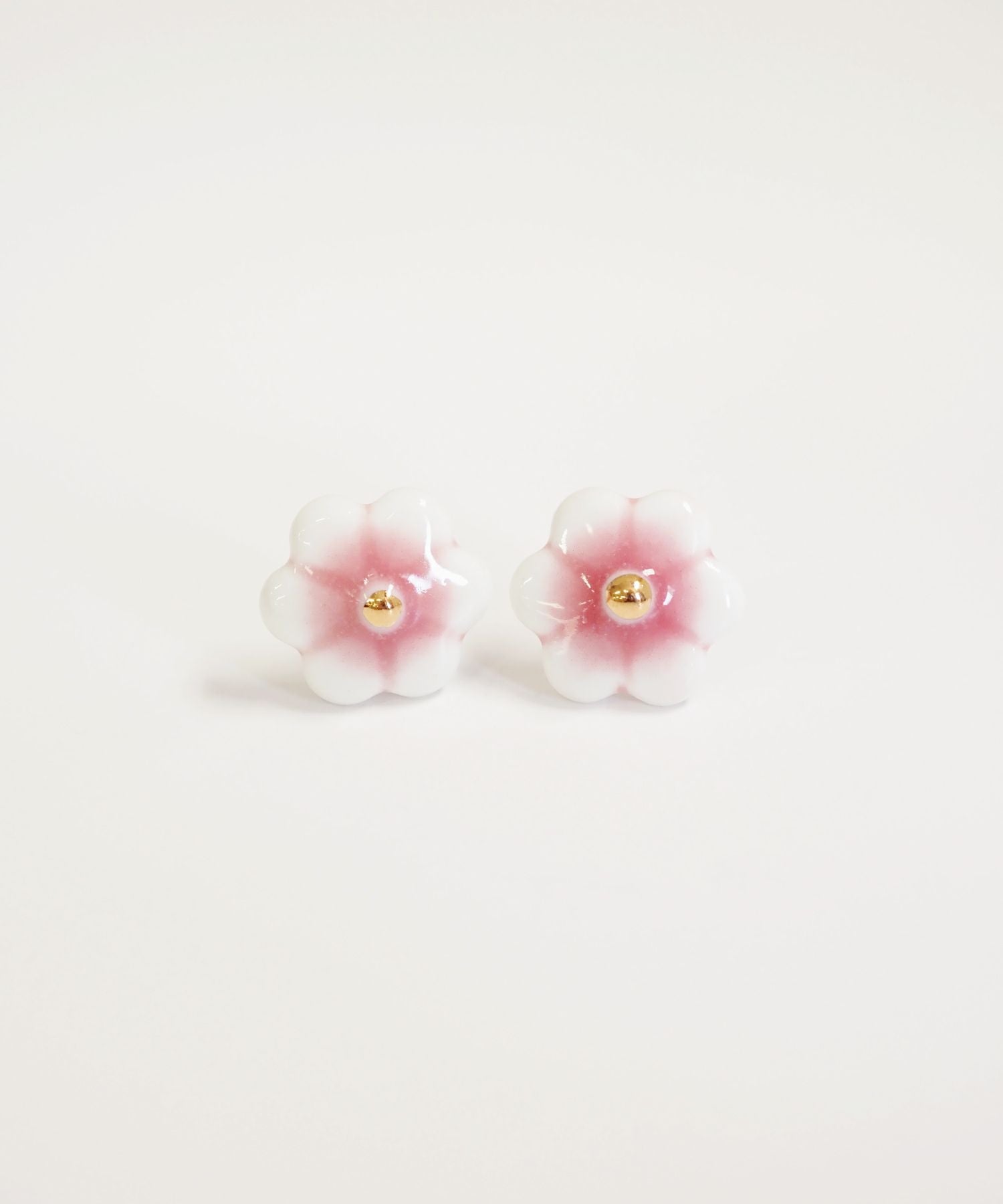 美濃焼タイル小花イヤリング【七窯社】