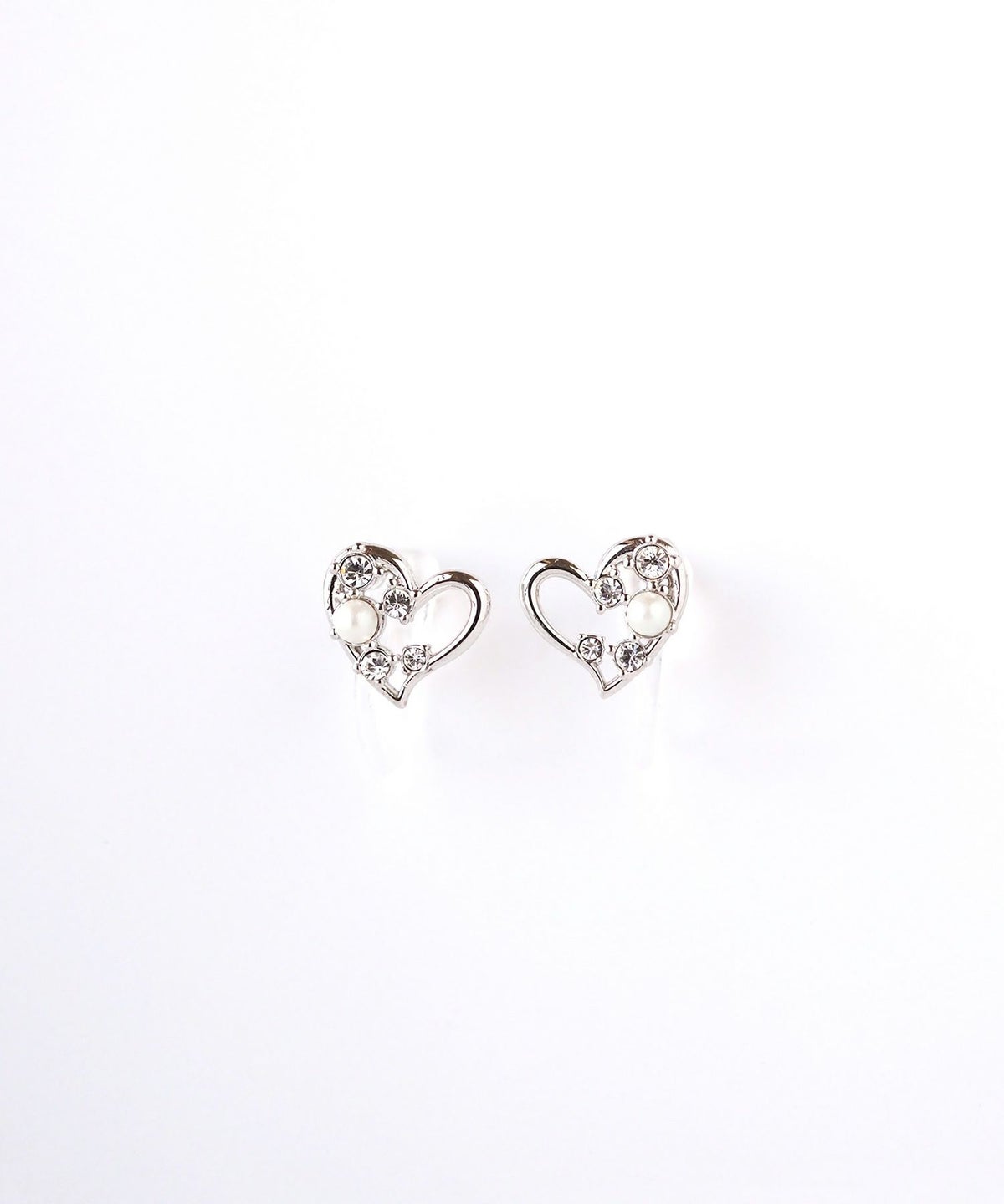 オープンハートストーン樹脂ノンホールイヤリング