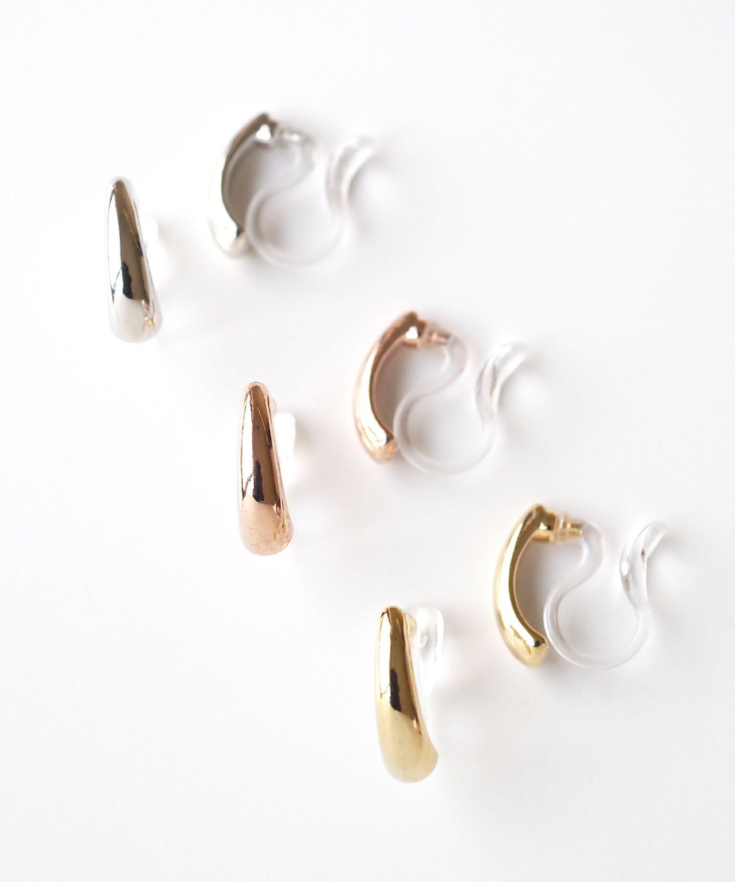 000000009266-01.jpg?size=m&w=