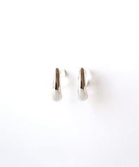 メタルカーブ樹脂ノンホールイヤリング