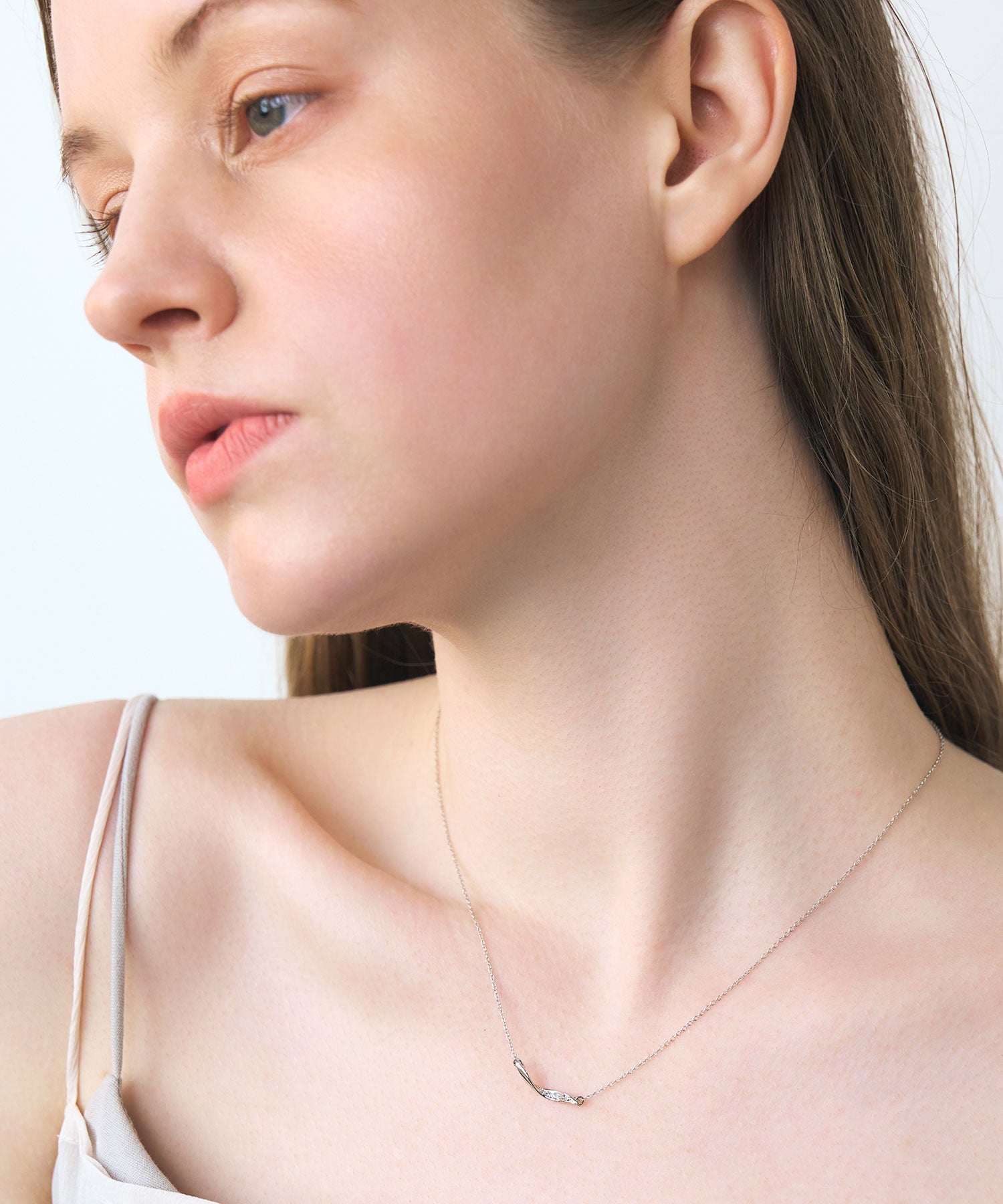 【web限定】ルミツイストバーストーンネックレス【Lumirise】