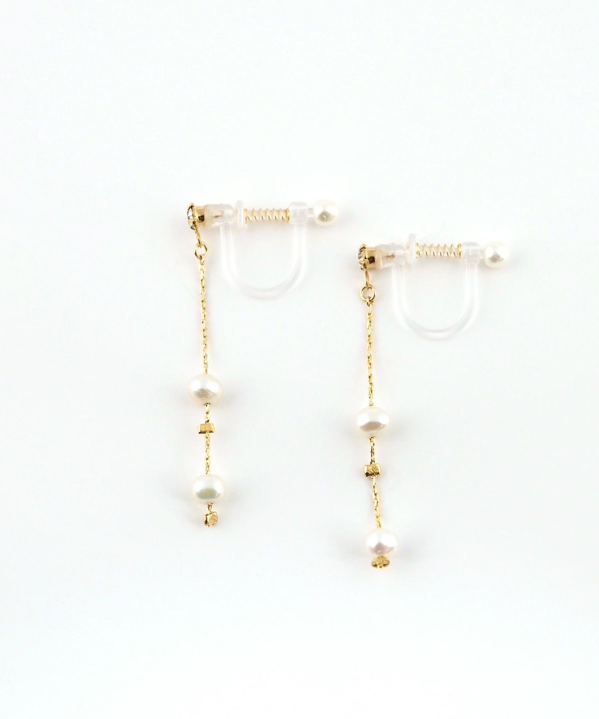 フィルシェヌ淡水パールスプリングクリアイヤリング