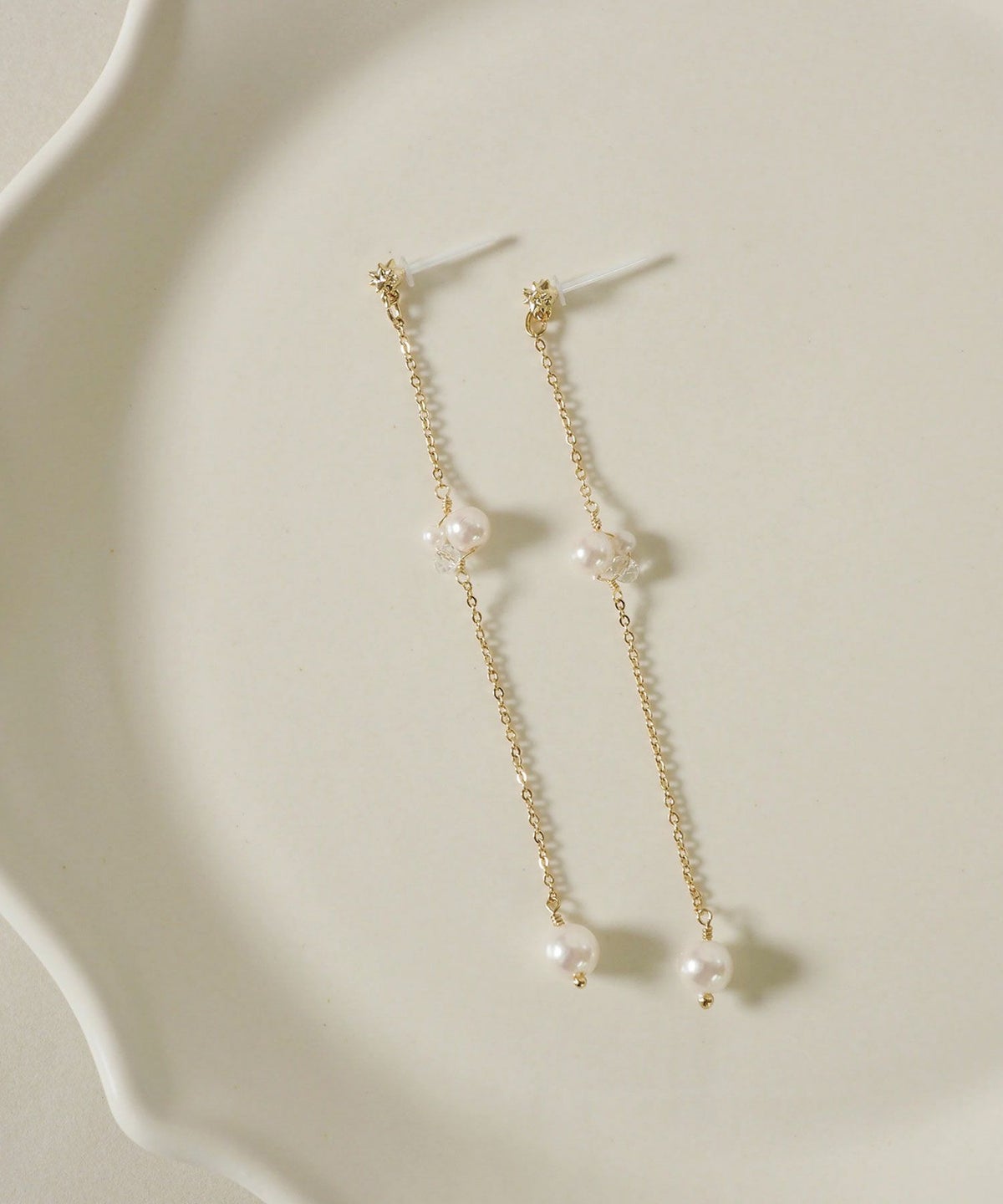 【web限定】ルミパールロングチェーンセラミックポストピアス【Lumirise】