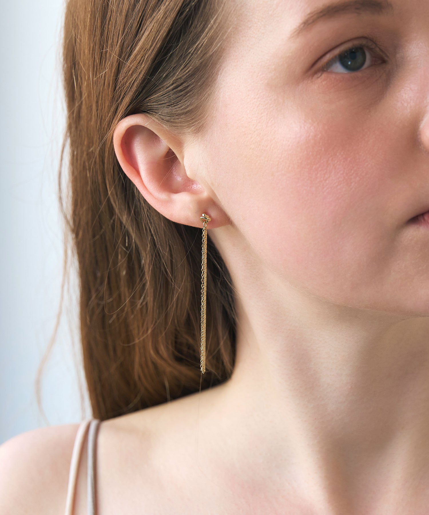 【web限定】ルミトリプルロングチェーンセラミックポストピアス【Lumirise】