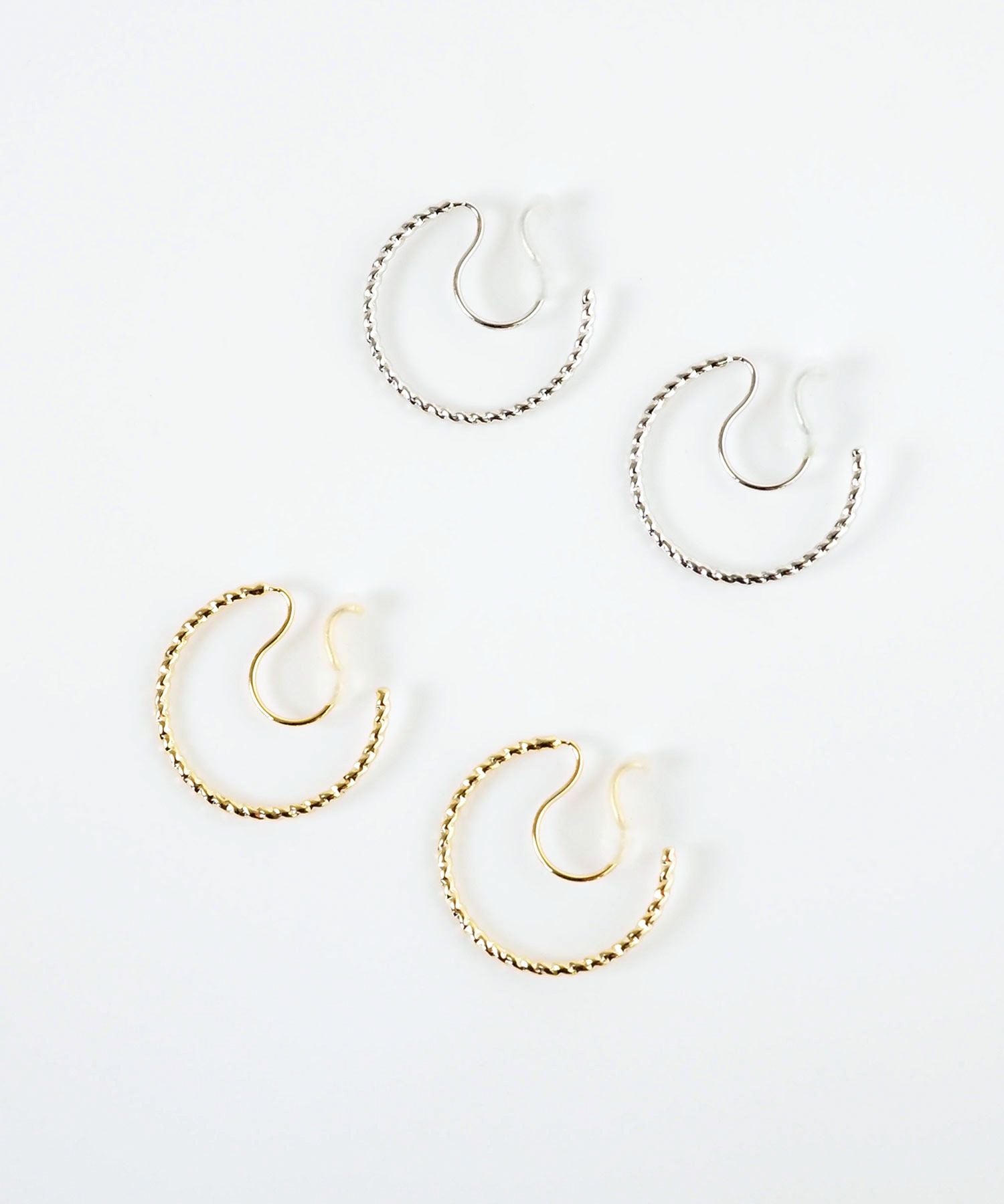 【web限定】ルミシャイニースリムフープノンホールイヤリング【Lumirise】