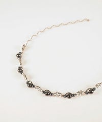 パールフラワービジューカチューシャ