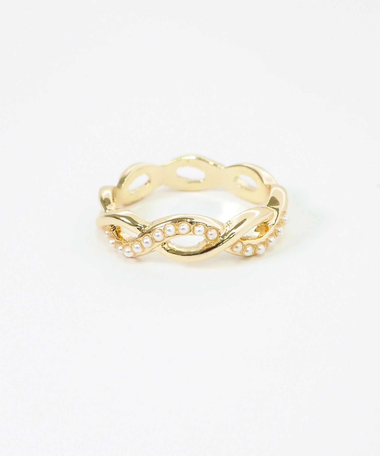 パールラインツイストリング