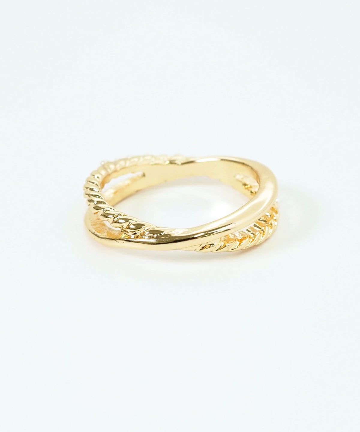 パールラインクロスリング