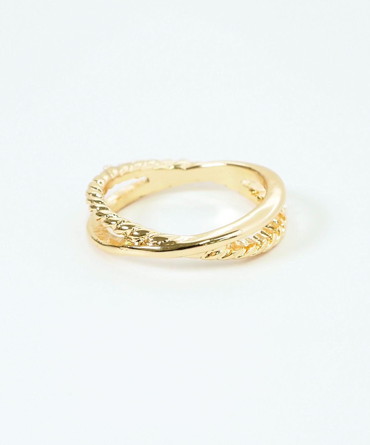 パールラインクロスリング