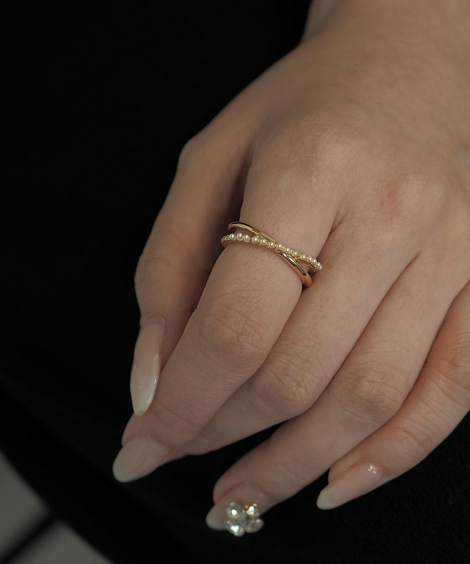 パールラインクロスリング