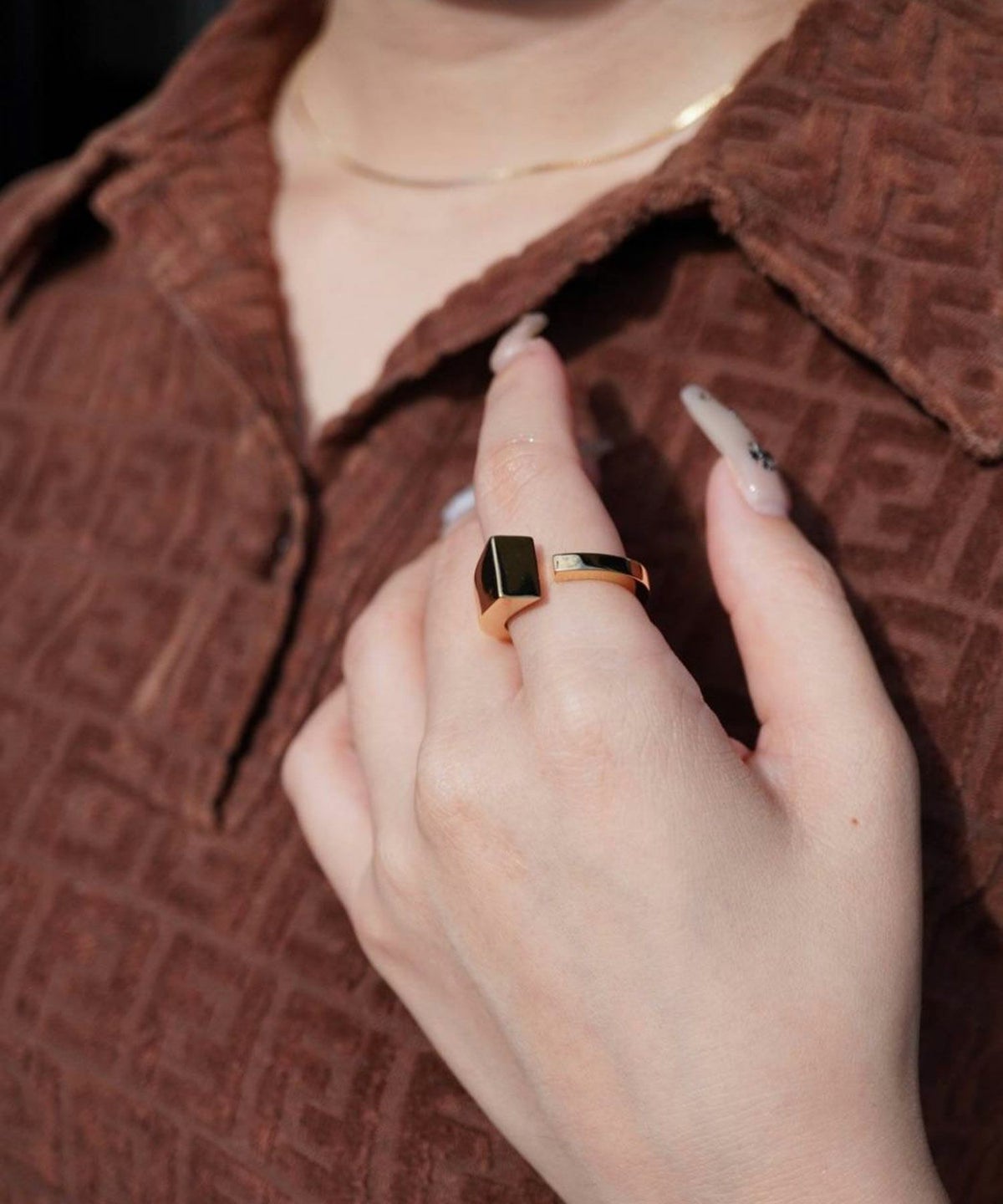 スクエアラインリング