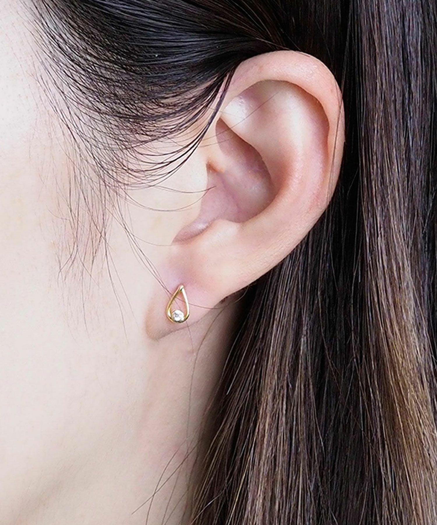 ドロップラインサージカルステンレスポストピアス【MUK petite charme